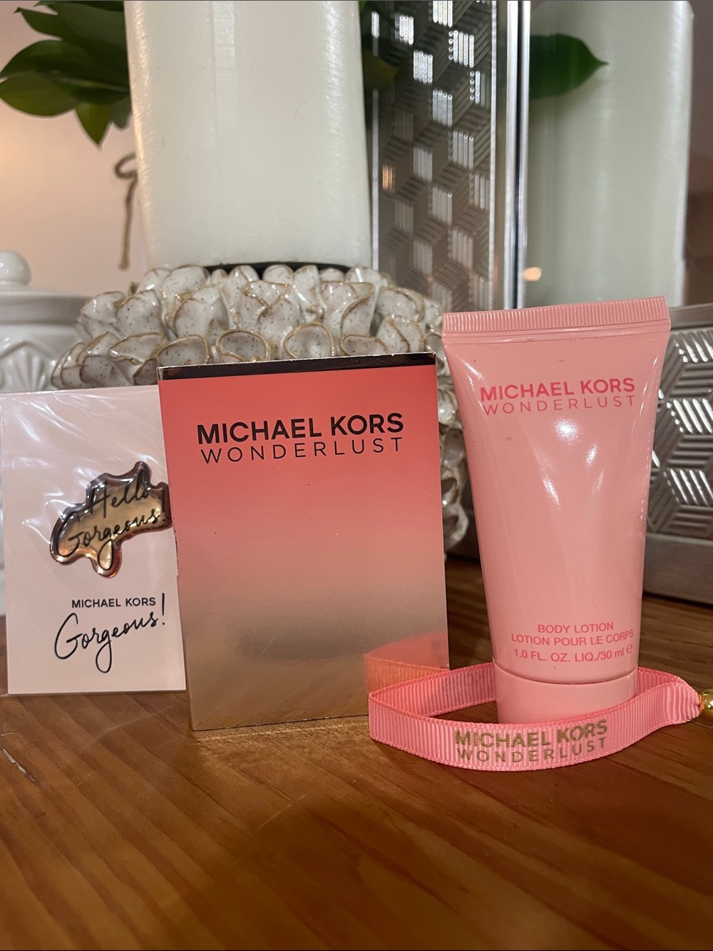 🍉 WONDERLUST BODY LOTION SAMPLE STICKER AND WRIST SLID RIBBON 🎀
